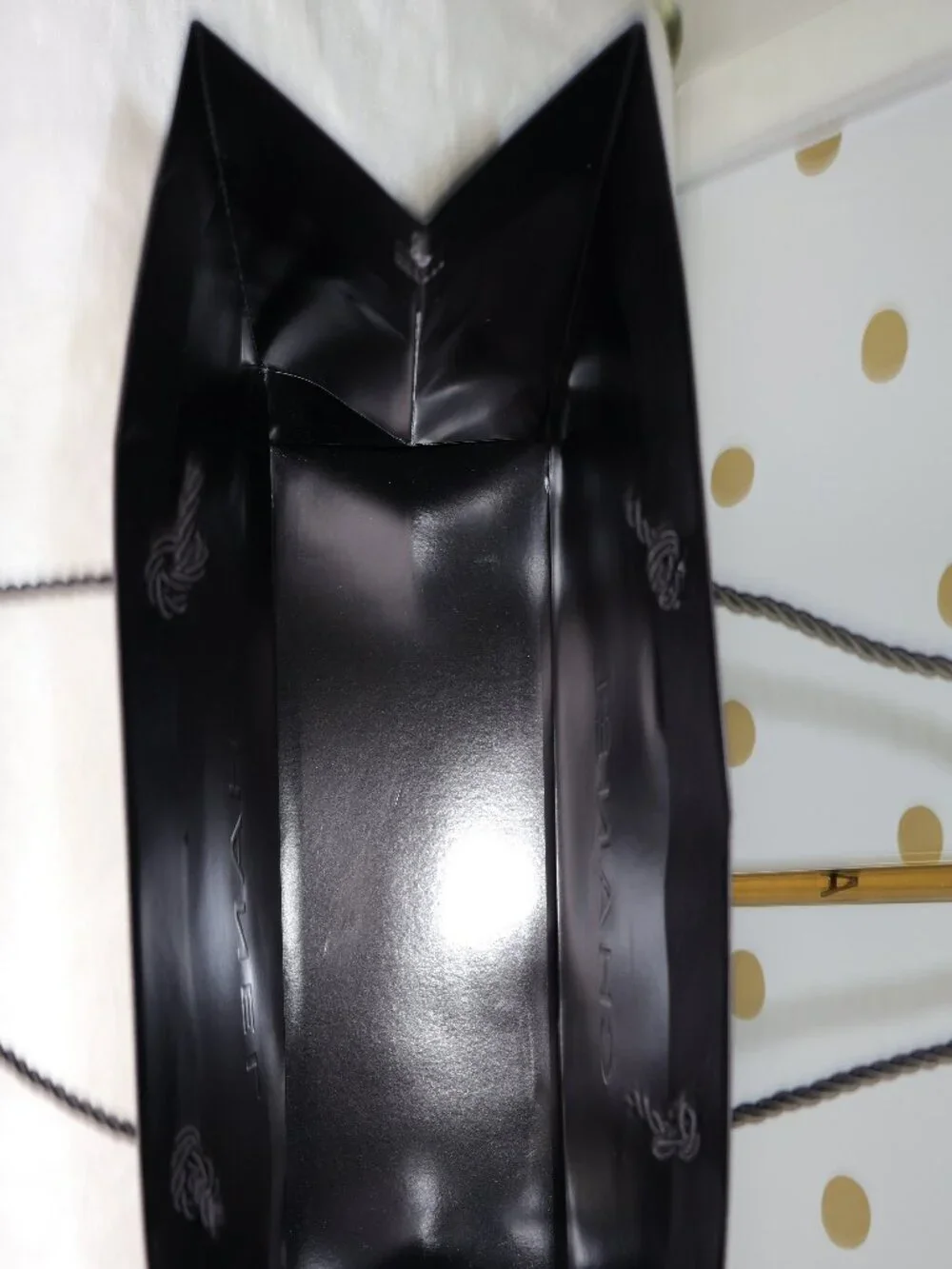 CHANEL Shopping Gift Bag L11.5